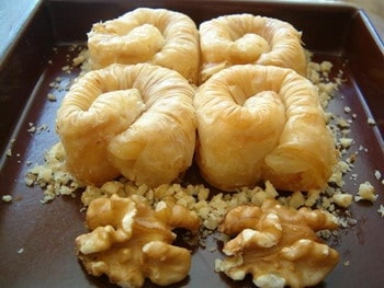 Ostim ve Ankara i�in g�rsel bir tanzim  E�siz lezzette 1 kilo b�lb�l yuvas� - baklava tatl� g�nderme