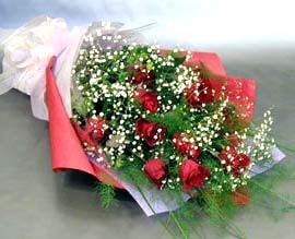 12 adet g�lden yatay buket Ankara Ostim �i�ek g�nder  en �ok sat�lan �r�n�m�z  