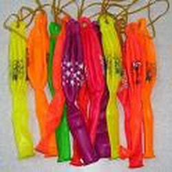 1000 adet ( 10 paket ) desenli de�i�ik renklerde punch balon 