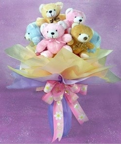 11 adet farkl� renklerde ay� buket �r�nleri 